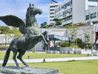 05